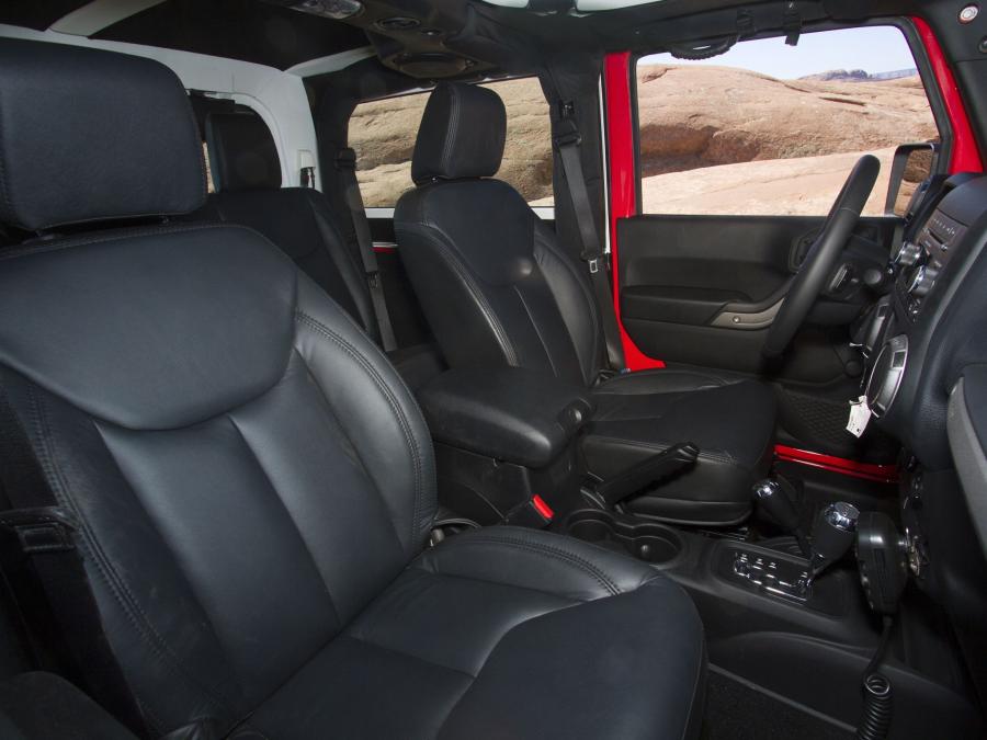  Jeep Wrangler Slim Concept 2013 года  (фото 5 из 19)